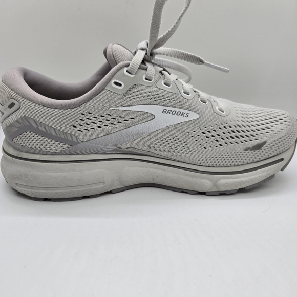 Brooks Women's Ghost 15 Running Shoe Size 7 Gray - Picture 5 of 16